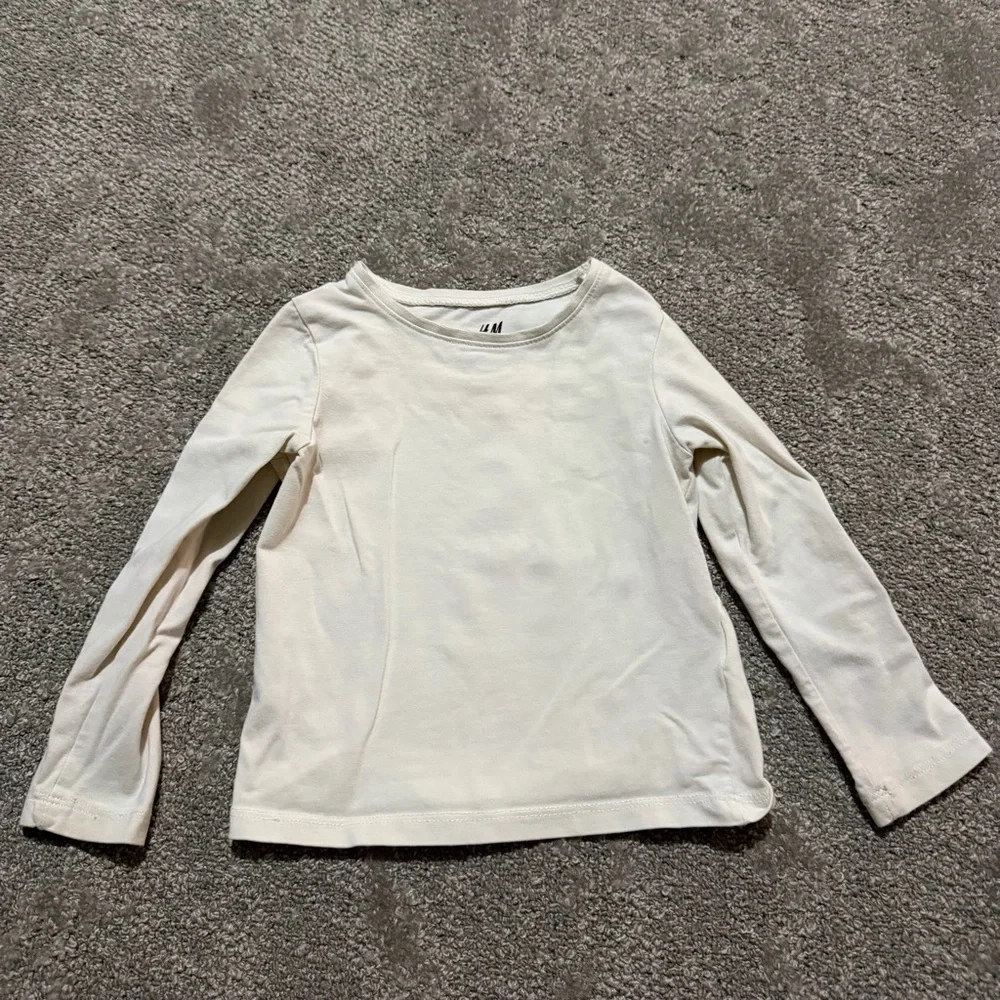 H&M young girls 2T‎ white cotton long sleeve shirt in great condition
